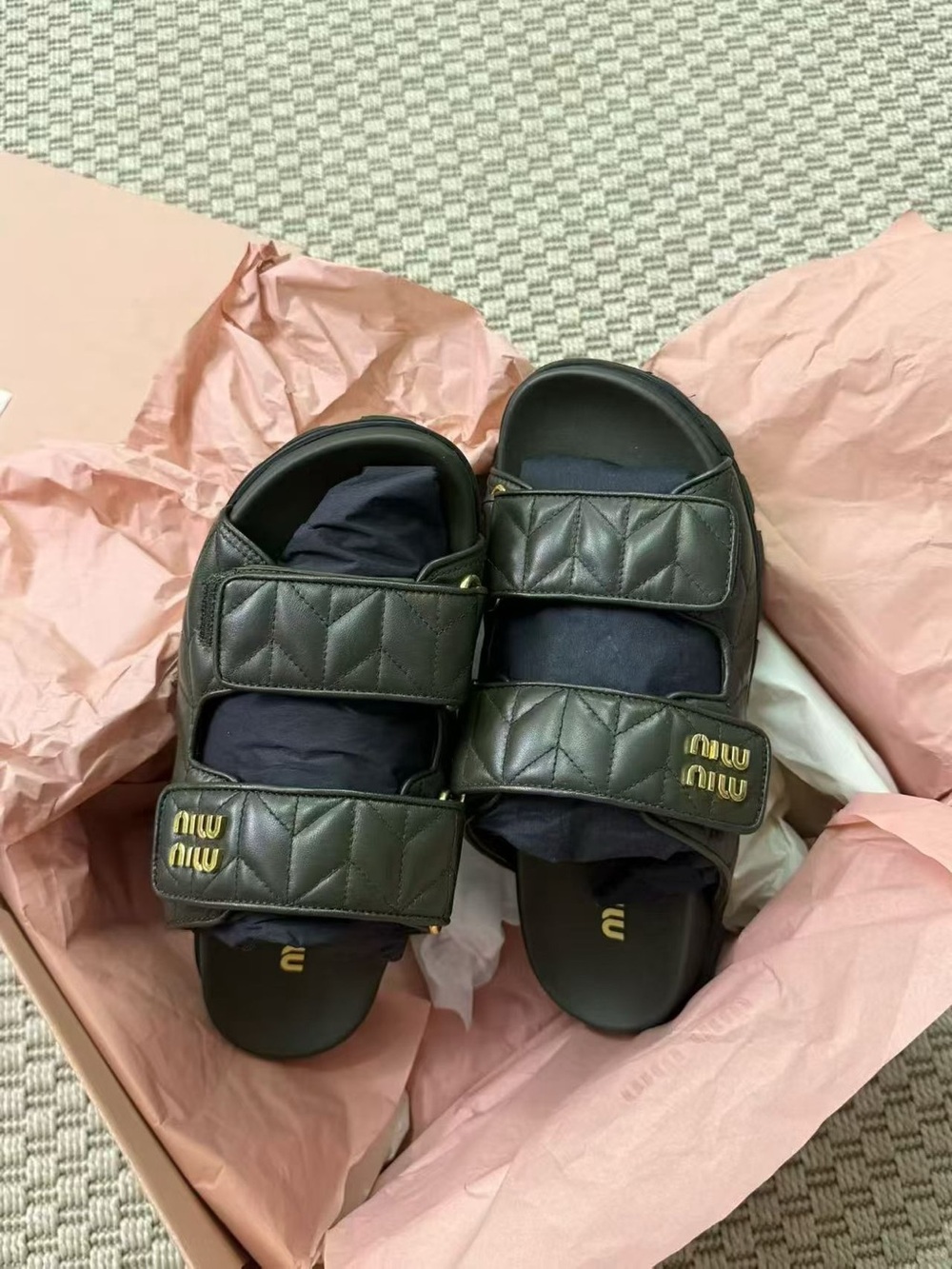 Miu Miu Quilted dark green Leather Slide Sandals